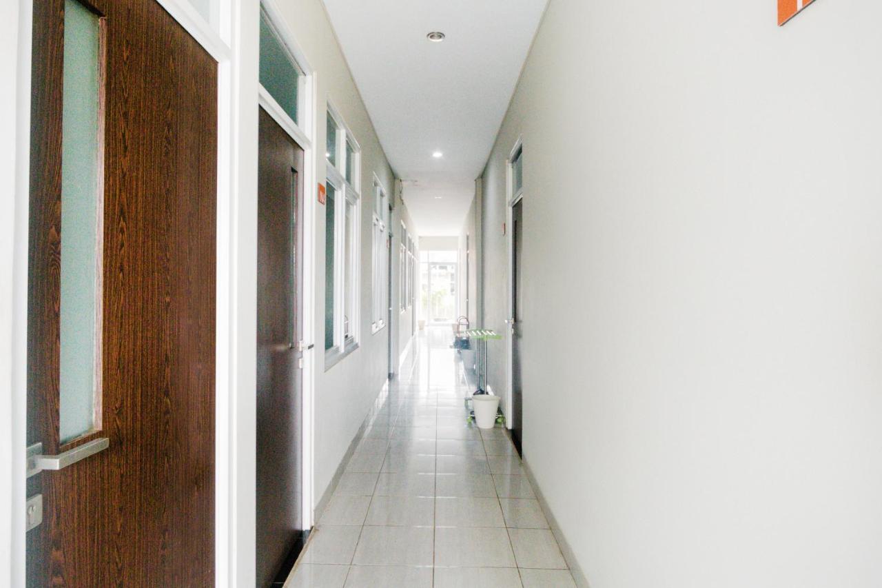 Oyo Life 3204 Beverly Park Bandung Exterior foto